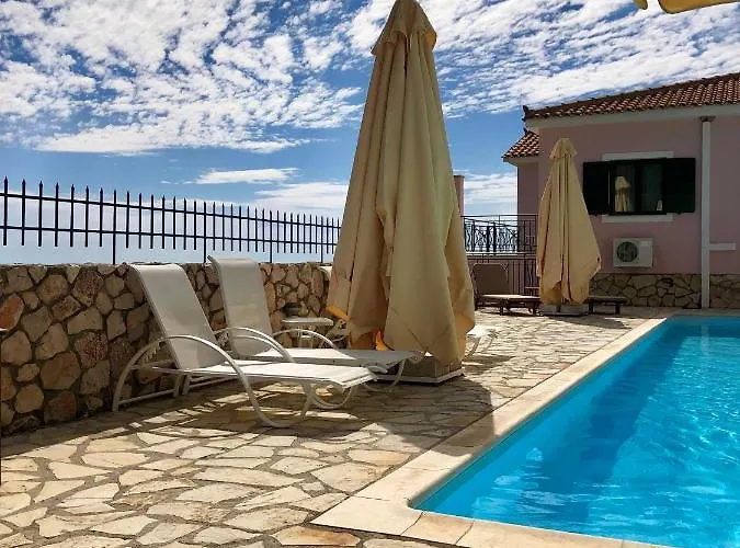 Sarantos Pool Апартаменты Lakithra