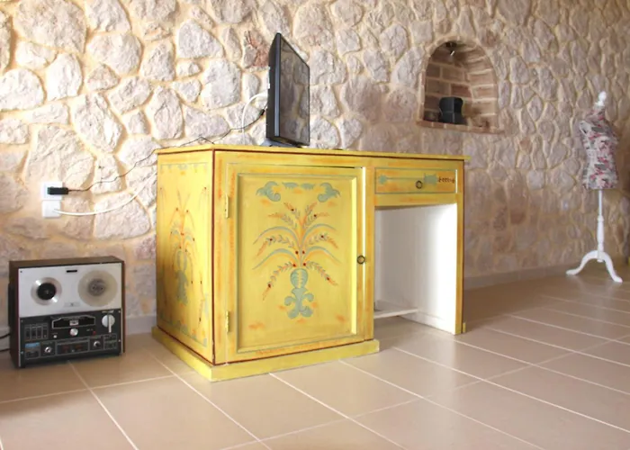 Апартаменты Sarantos Pool *